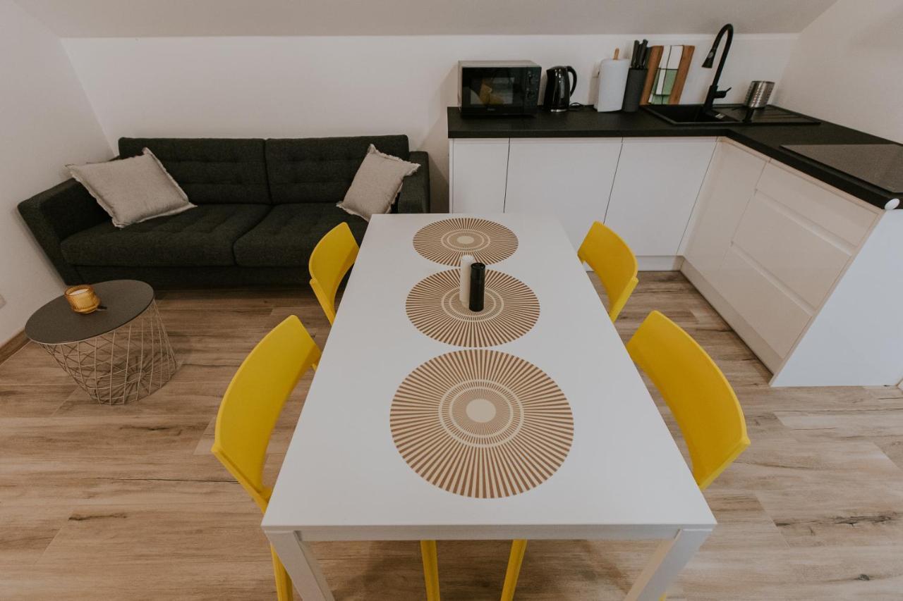 Zapomniany Zdroj Apartman Glucholazy Kültér fotó